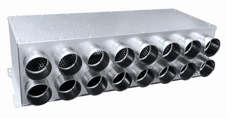 15600